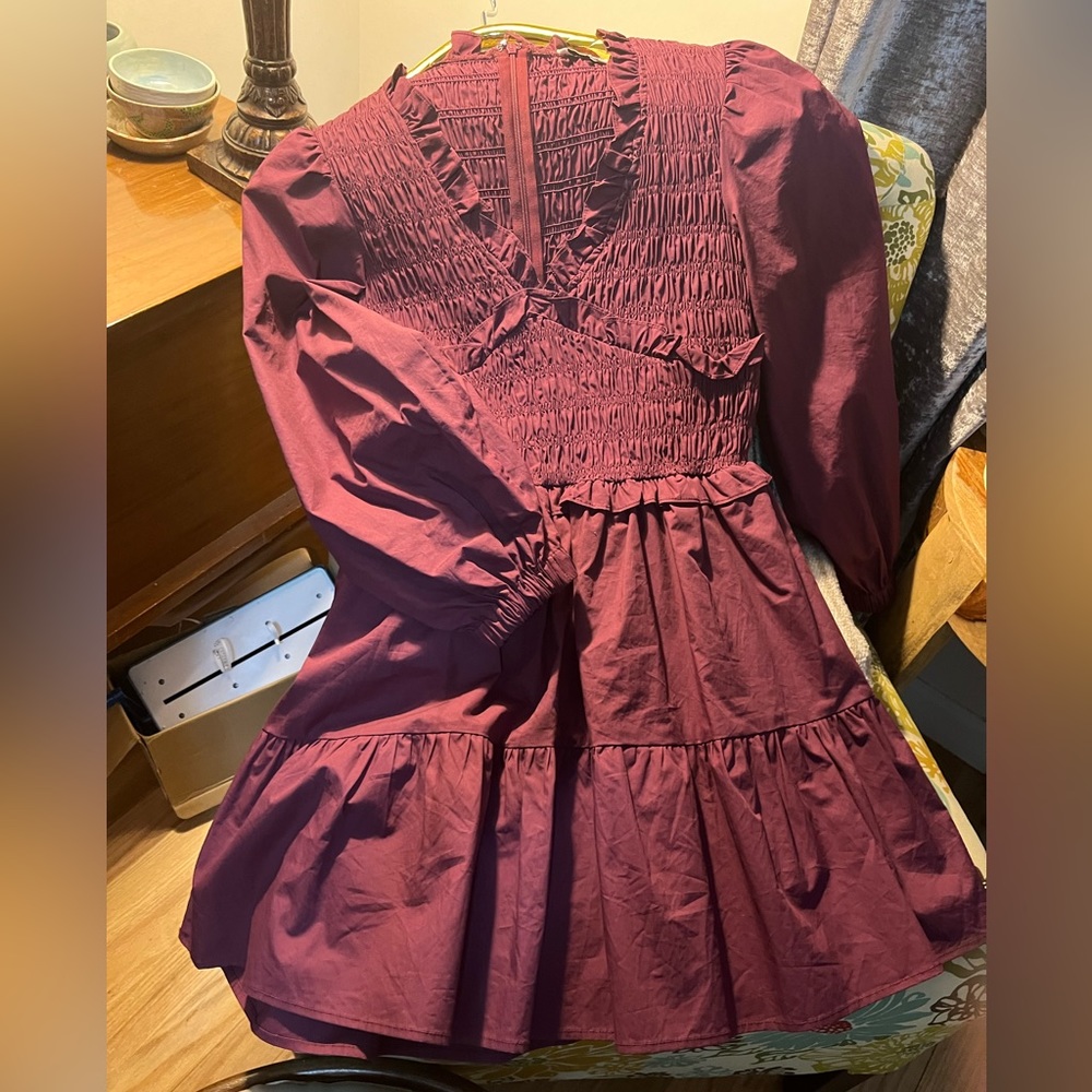 Boutique Victorian look long sleeve dress in wine
